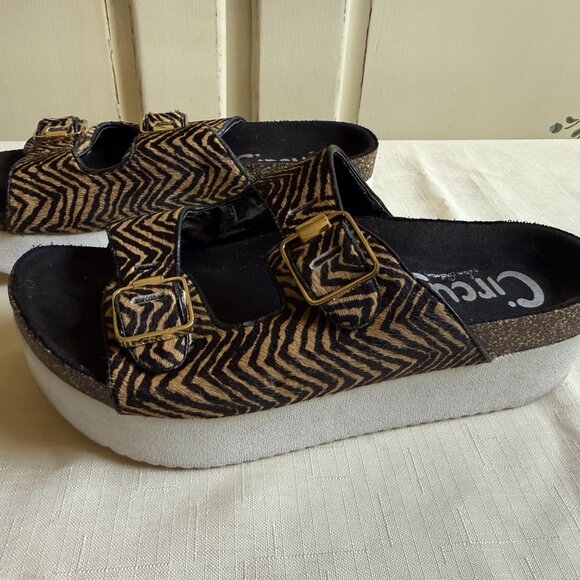 Circus by Sam Edelman Animal Tiger Print Calf Hair Platform Sandals sz 7 - Picture 3 of 9